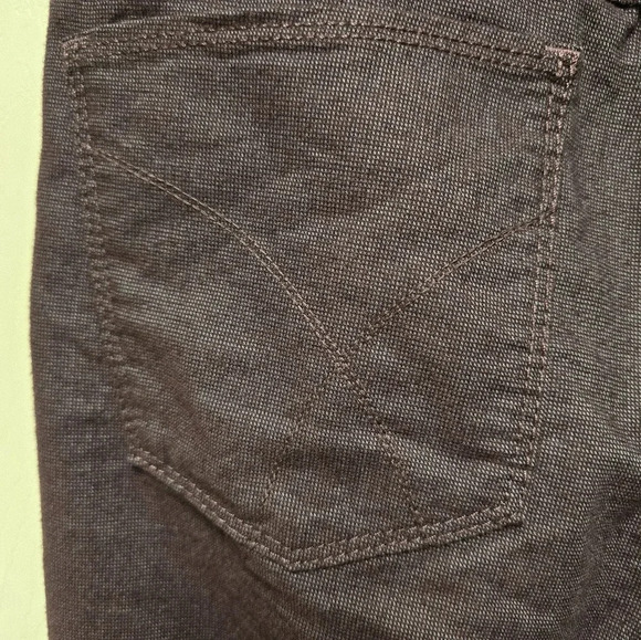 Men's BRAX Feel Good Cooper Fancy Straight Leg Jean Burgun Maroon - Size 30 x 34 - Picture 16 of 16